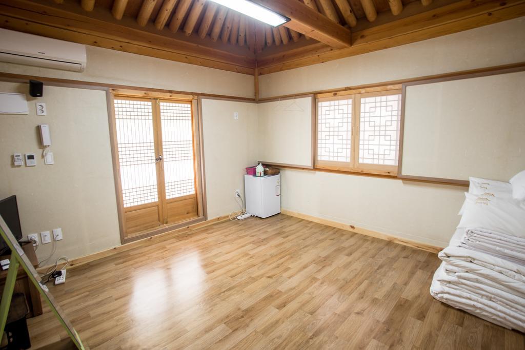 Hotel Jiwoo Dang Jeonju Exterior foto